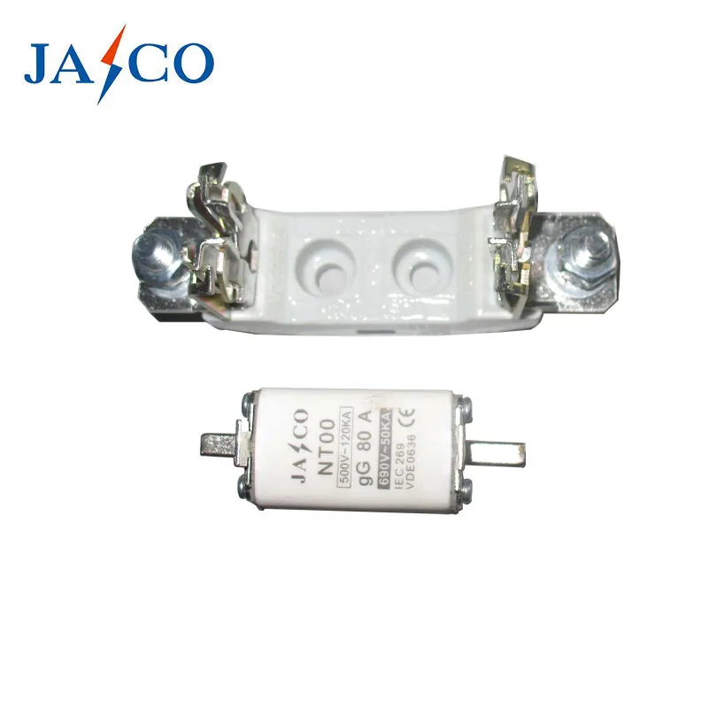 A base do fusível de baixa tensão